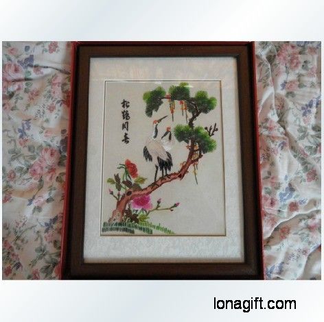 絲絨廣繡掛畫(huà)工藝紀(jì)念品